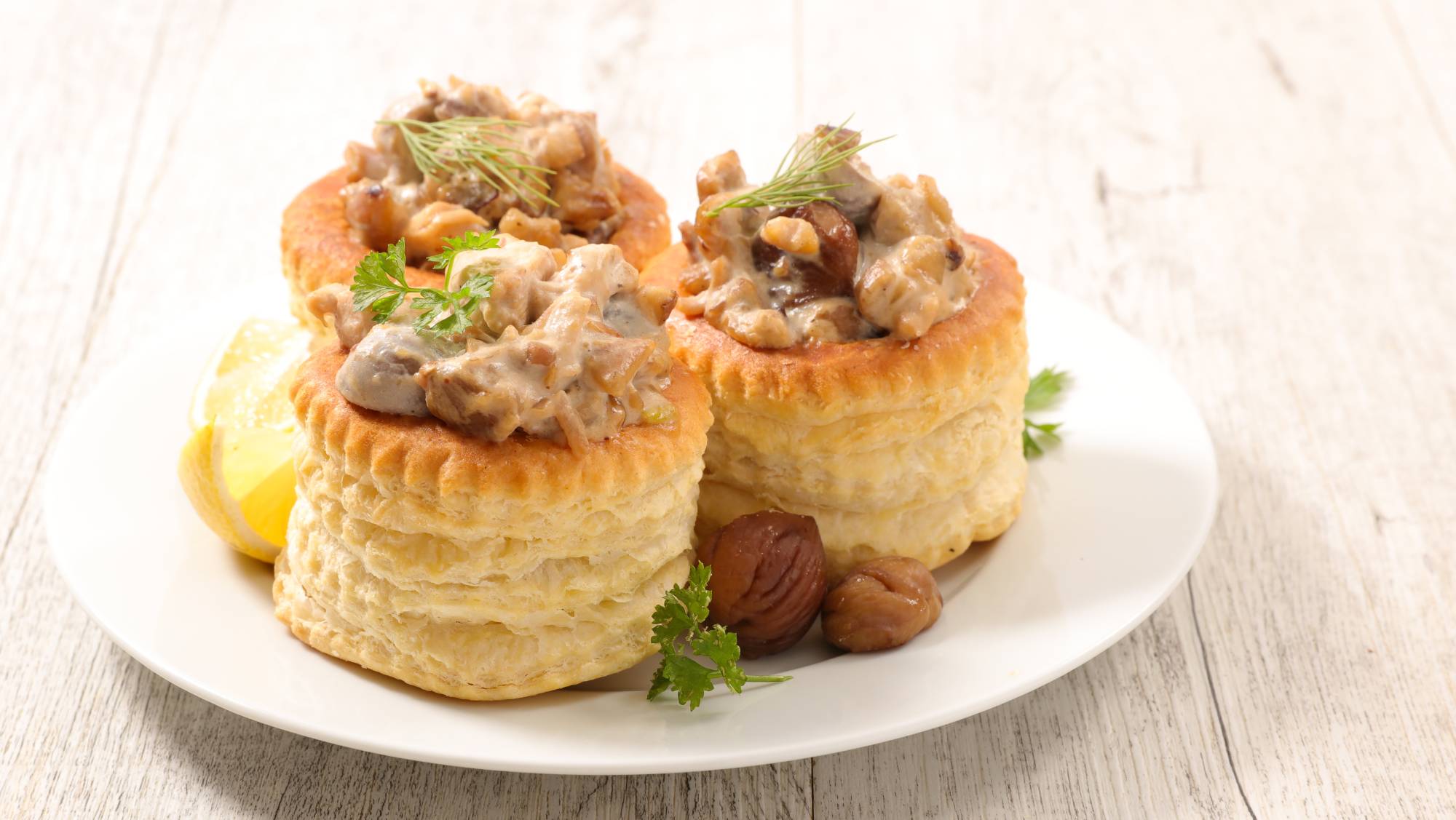 VOL_AU_VENT | Zum Saüwadala Plat traditionnel alsacien : qu’est-ce que le Vol-au-vent ? Mulhouse